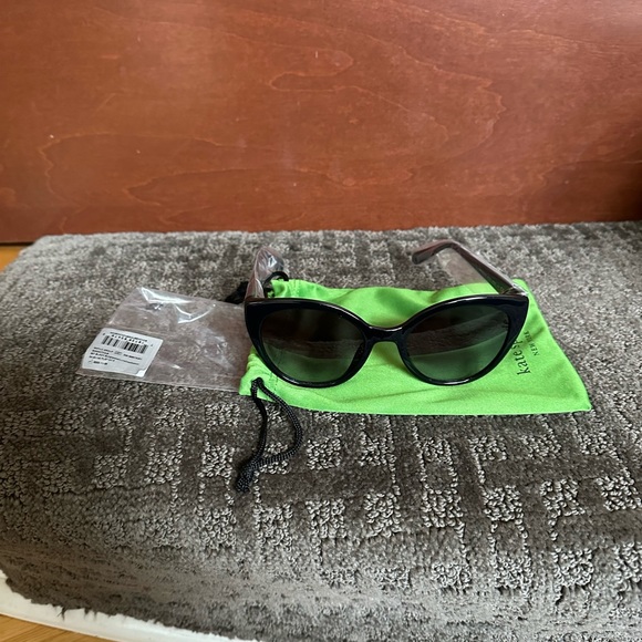 Kate Spade Samantha sunglasses - Picture 1 of 8